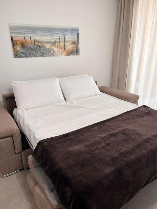 3 Bedroom Seaside Luxury Accommodation - Sleeps 8 St. Paul's Bay Exterior foto